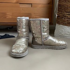 Silver Ugg’s